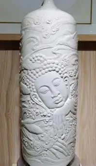 采用旋转轴数控雕刻机制作的佛头雕塑——精细的3D雕刻