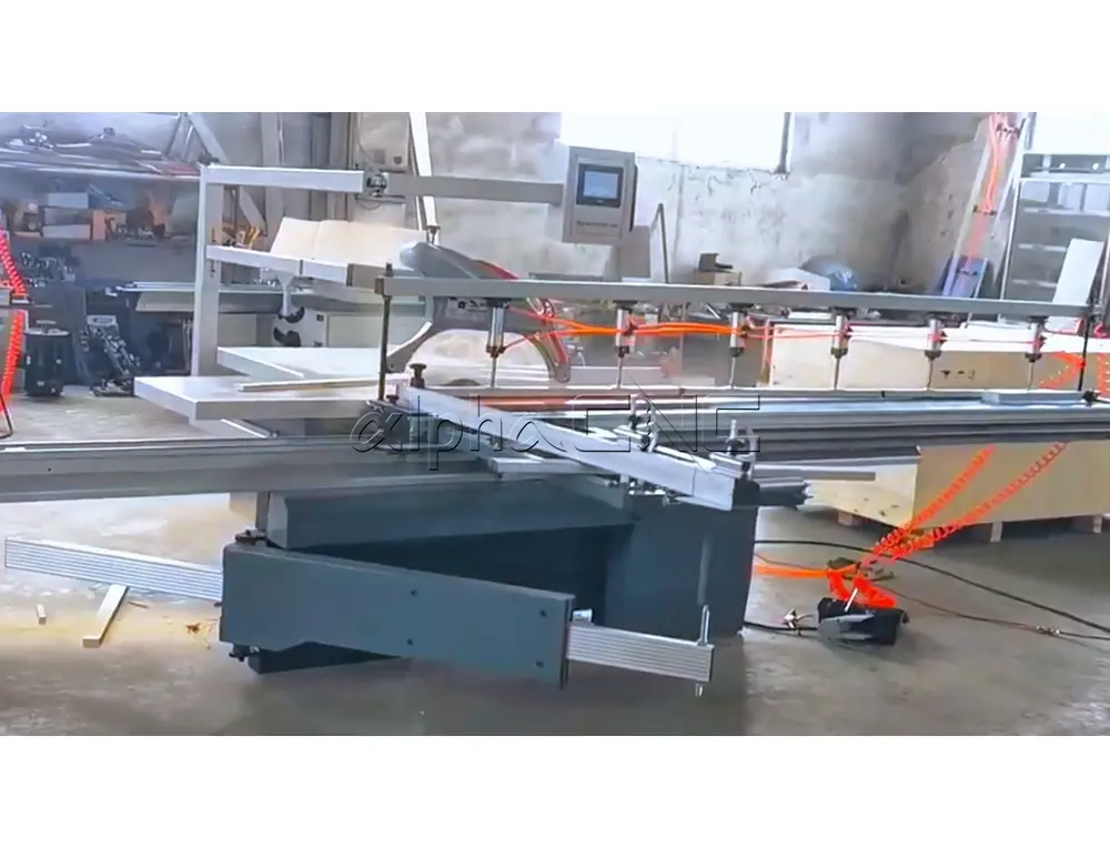 CNC sliding table saw