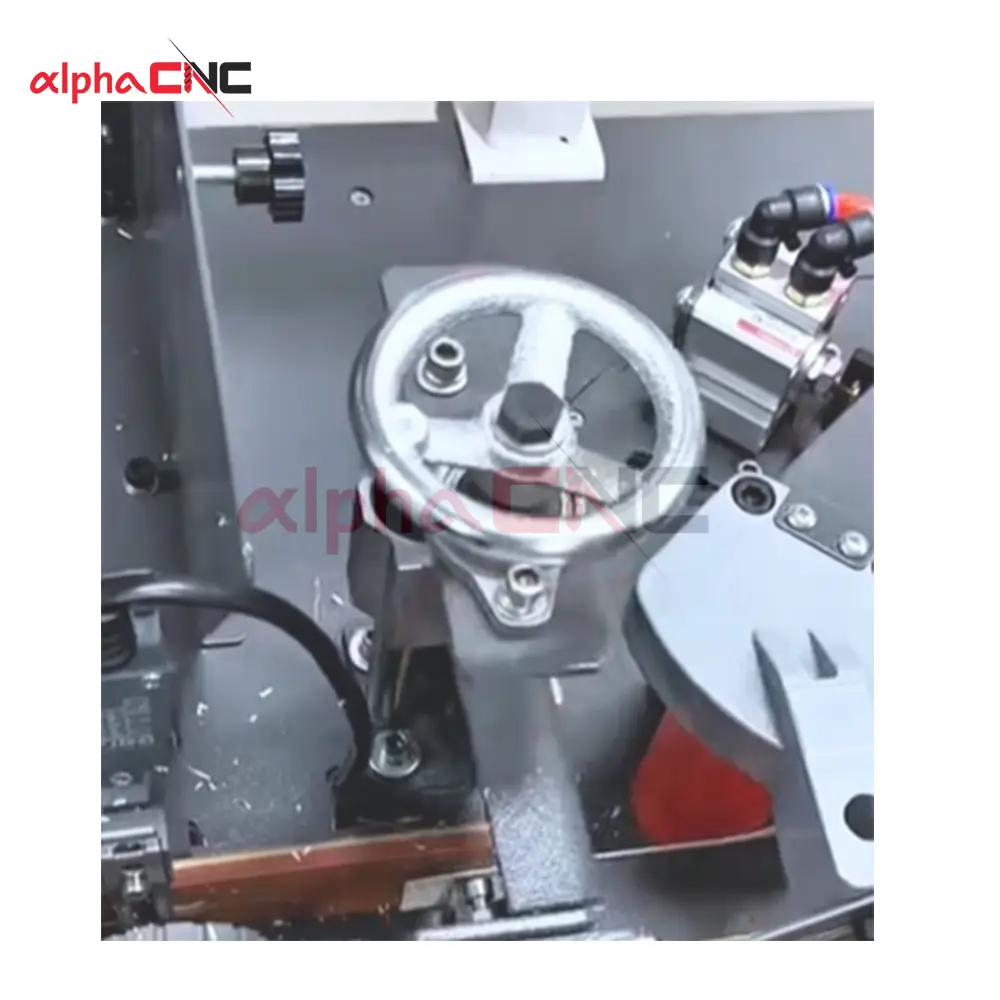 Hand Wheel on DWS-190 Edge Banding Machine for Precise Adjustments and Fine Tuning