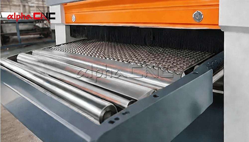 Industrial sanding machine roller conveyor system