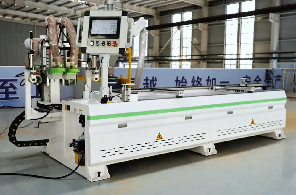 Intelligent hole locking machine