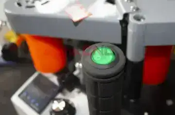 Portable-Edge-Banding-Machine-Compact-Design-for-Benchtop-Use-in-Small-Shops-1