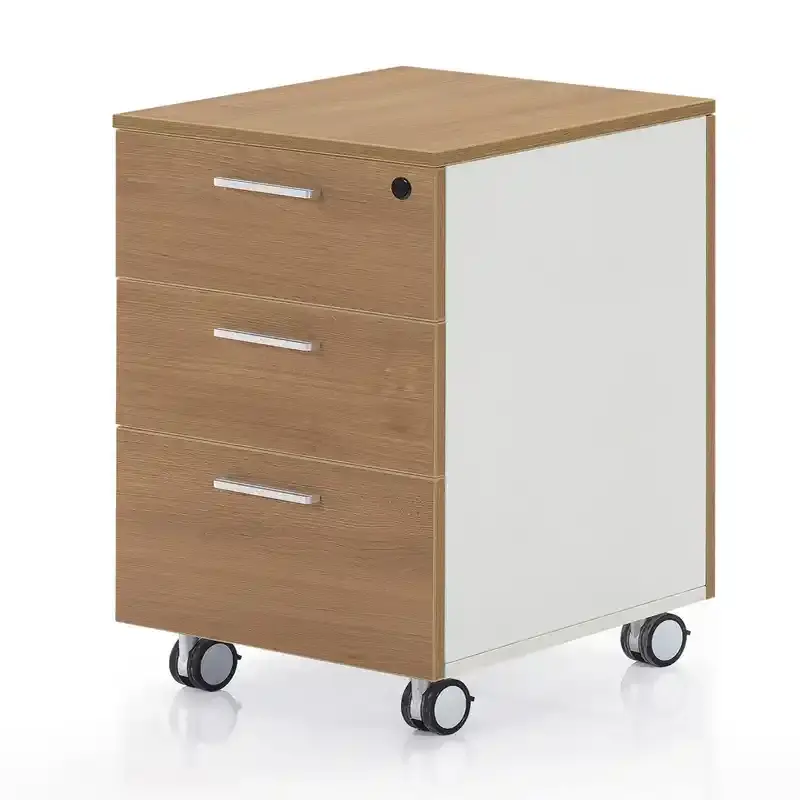 Sliding table saw production of precise drawer boxes