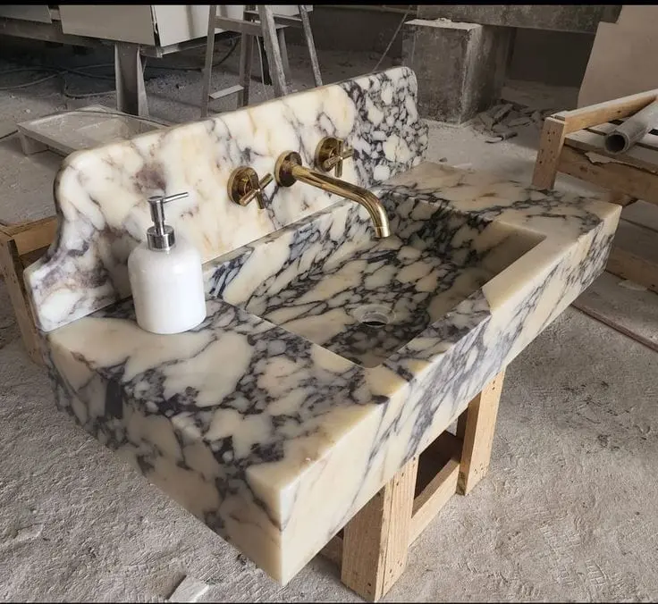 Handcrafted Look with CNC