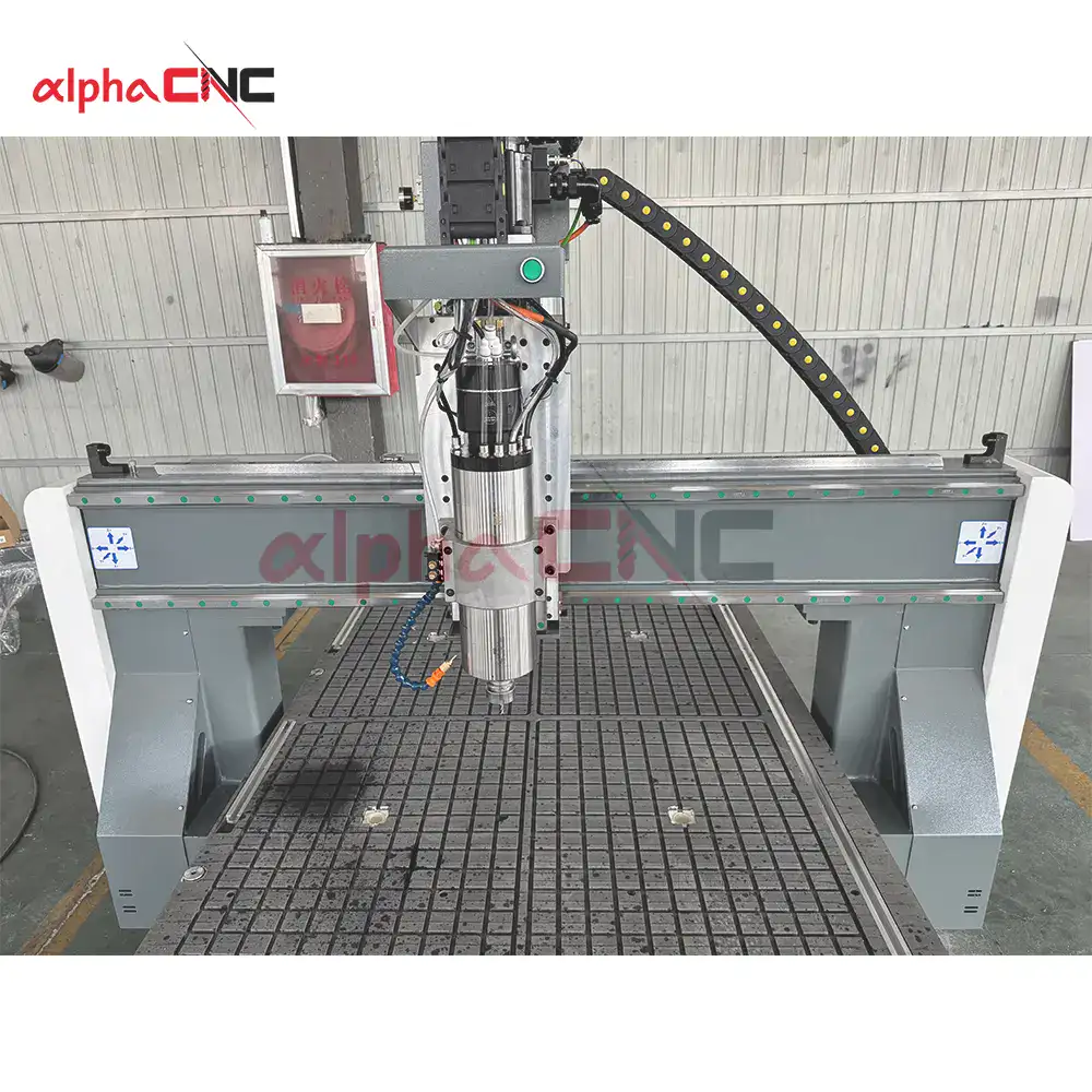 Water‑cooled spindle and vacuum table of APS‑1020 CNC router