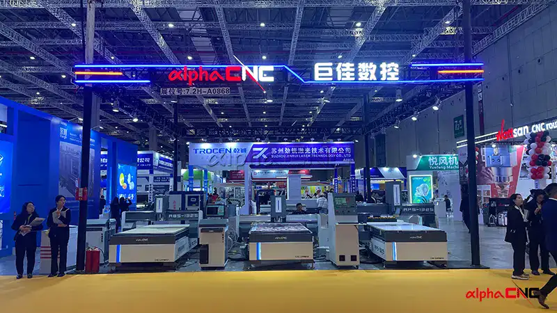 edge banding machine Alpha CNC exhibition